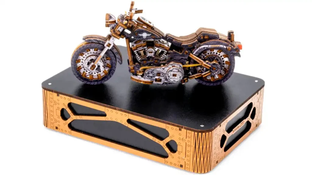 Wooden Puzzle 3D Motorbike Cruiser V-Twin Limited Edition Opis 102