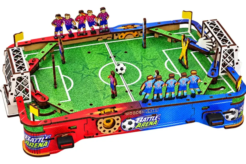 3D Wooden Puzzle Football Battle Arena Opis 1